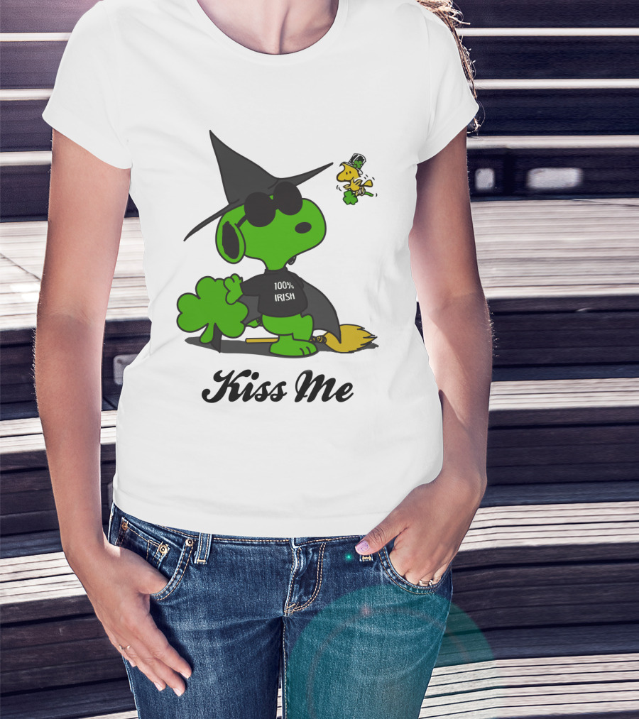 Snoopy Kiss Me 100% Irish St Patrick's Day Wizard Woodstock T-Shirt