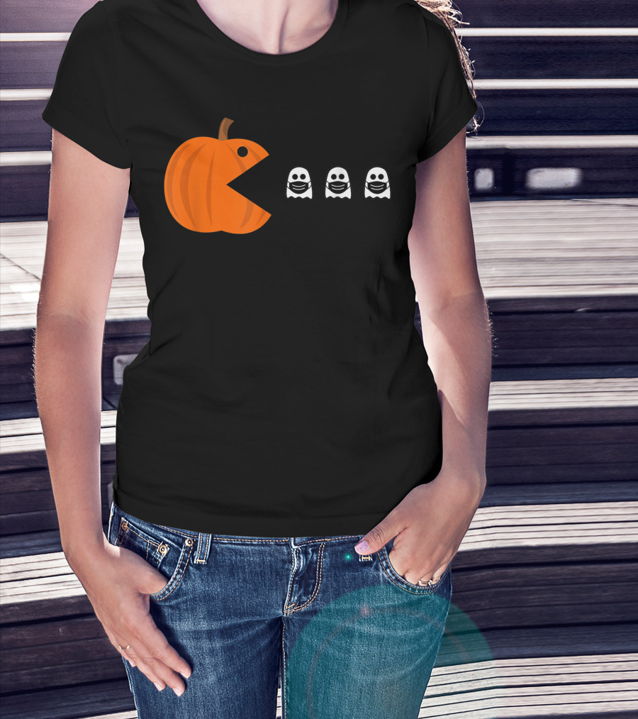 Pac-Man Pumpkin Eating Ghosts Funny Halloween Men's T-Shirt
