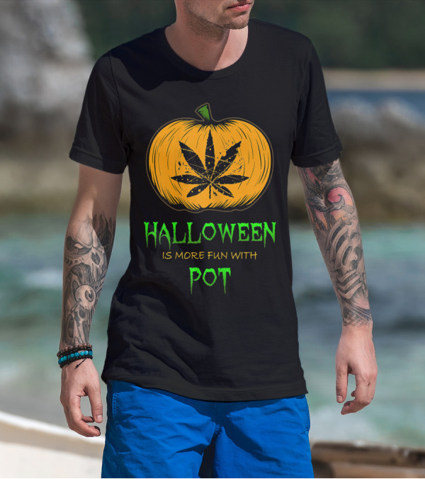 Halloween Is More Fun With Pot Pumpkin Weed Smokers T-Shirt