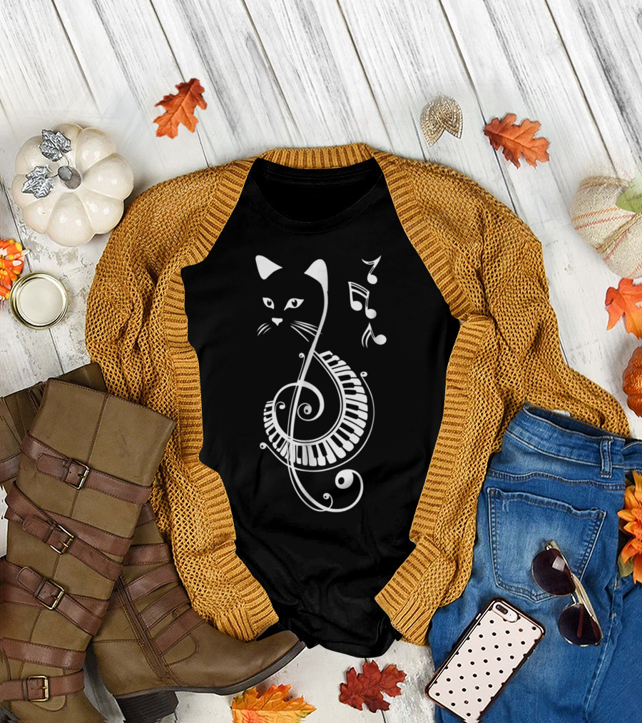 Musical Cat Lovers Treble Clef with Piano Keys Hair and Musical Notes T-Shirt