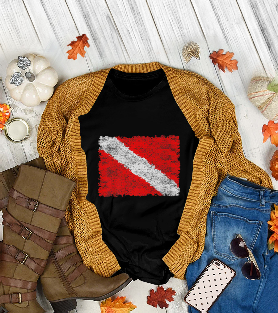 Vintage Distressed Red and White Dive Flag Scuba Diving T-Shirt