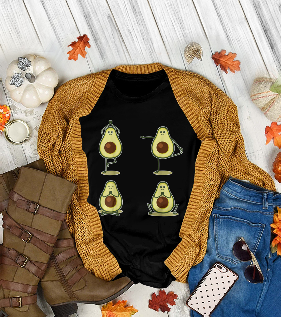 Avocado Yoga Pose Meditation: Playful Avocado Characters in Yoga Poses T-Shirt