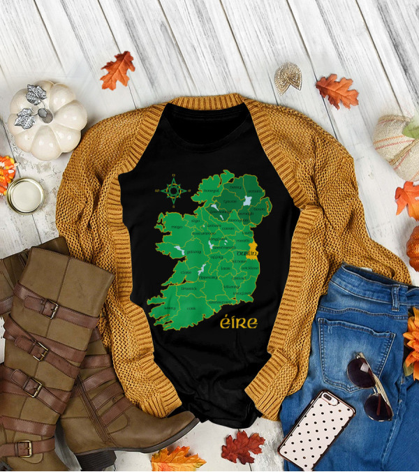 Dublin Ireland County Map With Eire Text And Compass T-Shirt