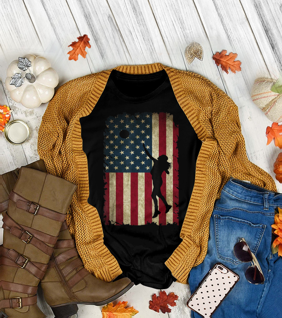 Volleyball Player Silhouette with Distressed USA Flag Background T-Shirt