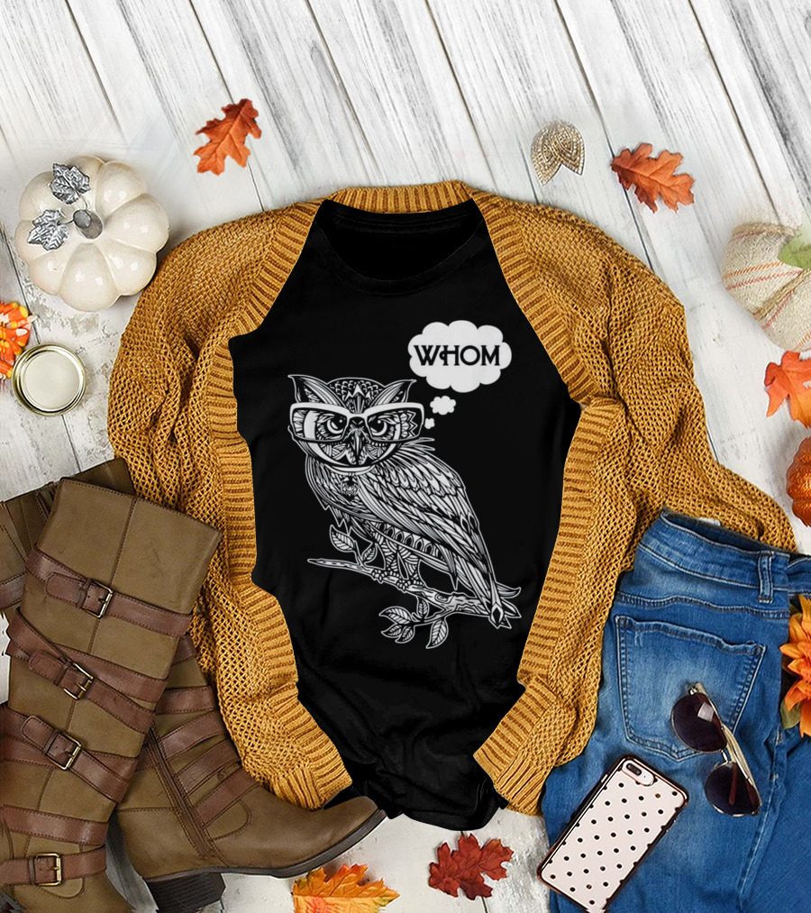 Owl with Glasses Thinking 'Whom' Grammar Bookworm T-Shirt