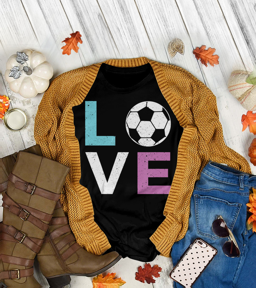 Love Soccer for Girls and Women I Love Soccer T-Shirt