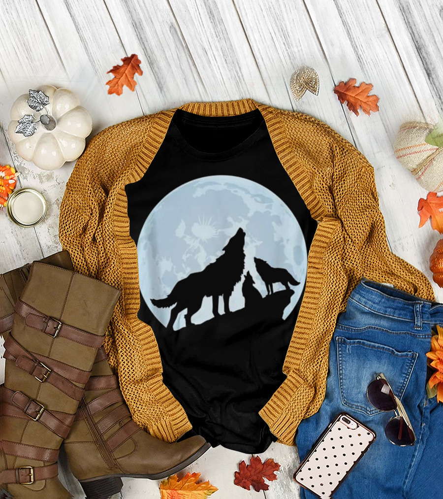 Wolf Howling At the Full Moon Trio T-Shirt