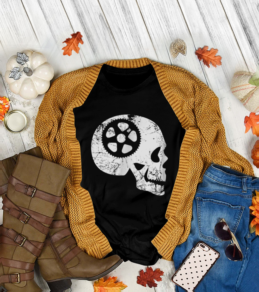 Cycling Skull Bicycle Sprocket Grunge T-Shirt