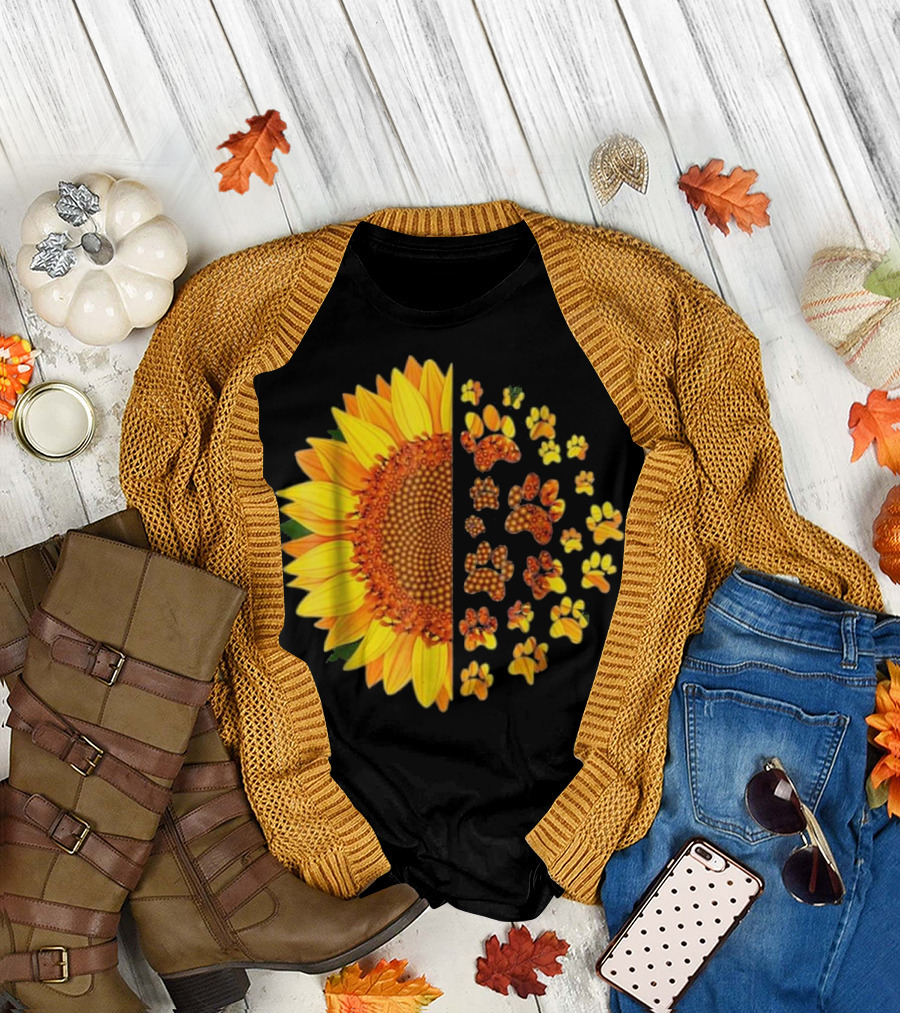 Sunflower Dog Mom Vet Tech Veterinarian Paws T-Shirt