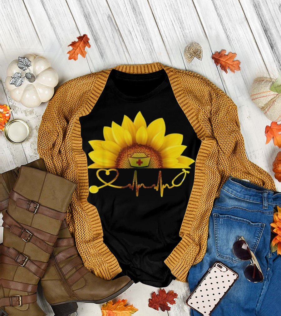 Sunflower Nurse Heartbeat Hippi T-Shirt