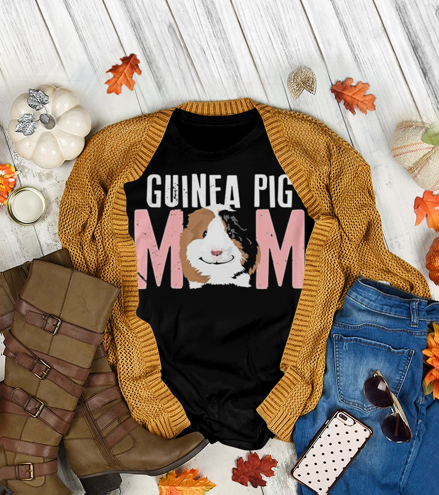 Guinea Pig Mom Cute Pullover Sweatshirt T-Shirt