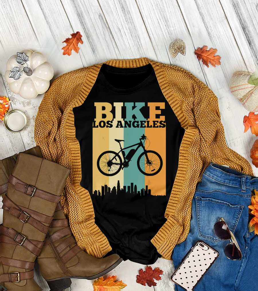 Vintage E-Bike Ride Los Angeles Skyline Retro Bike T-Shirt