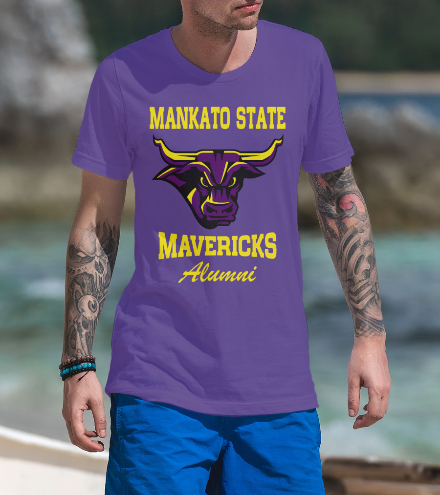Mankato State Mavericks Alumni T-Shirt