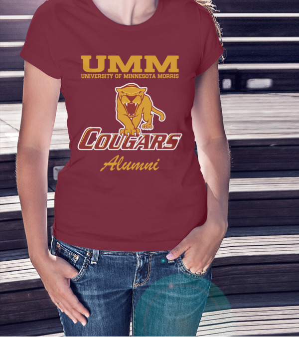 UMM University Of Minnesota Morris Cougars Alumni T-Shirt