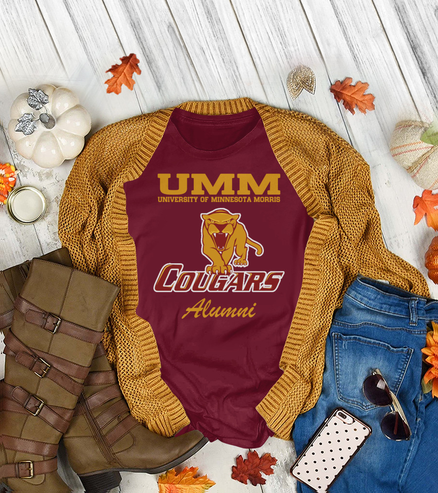 UMM University of Minnesota Morris Cougars Alumni T-Shirt