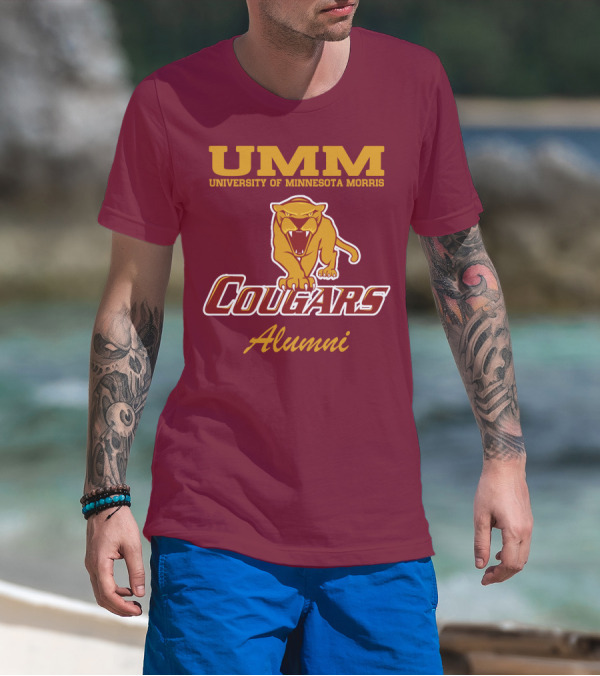 UMM University Of Minnesota Morris Cougars Alumni T-Shirt