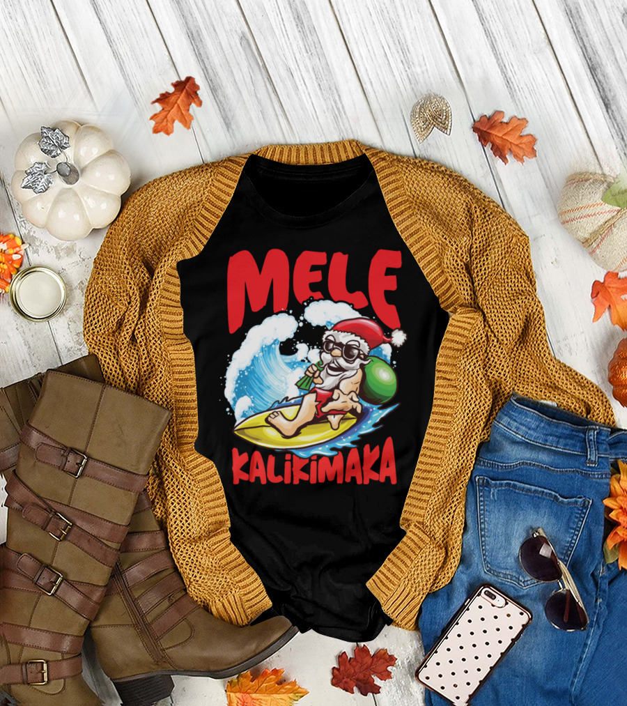 Mele Kalikimaka Surfing Santa With Hawaiian Surfboard And Waves T-Shirt
