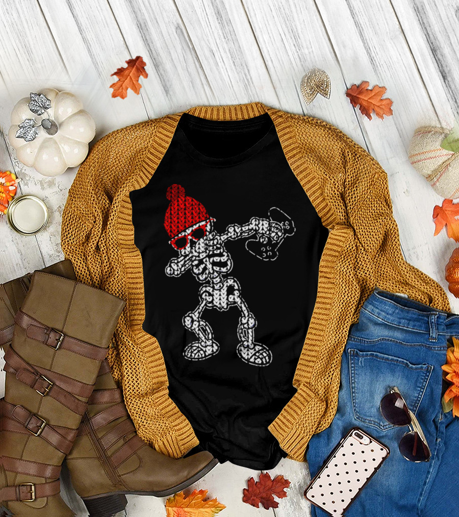 Skeleton Dabbing Video Game Controller Red Beanie Sunglasses T-Shirt