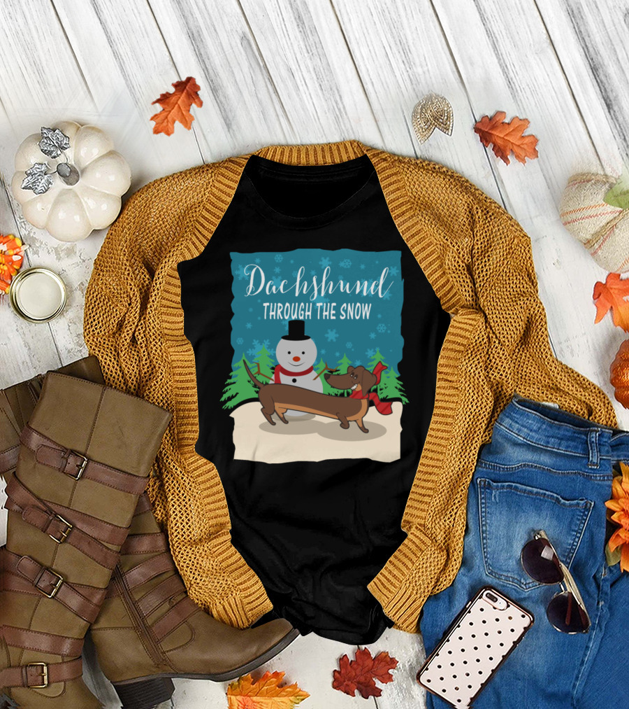 Dachshund Through The Snow Snowman Trees Christmas Present T-Shirt