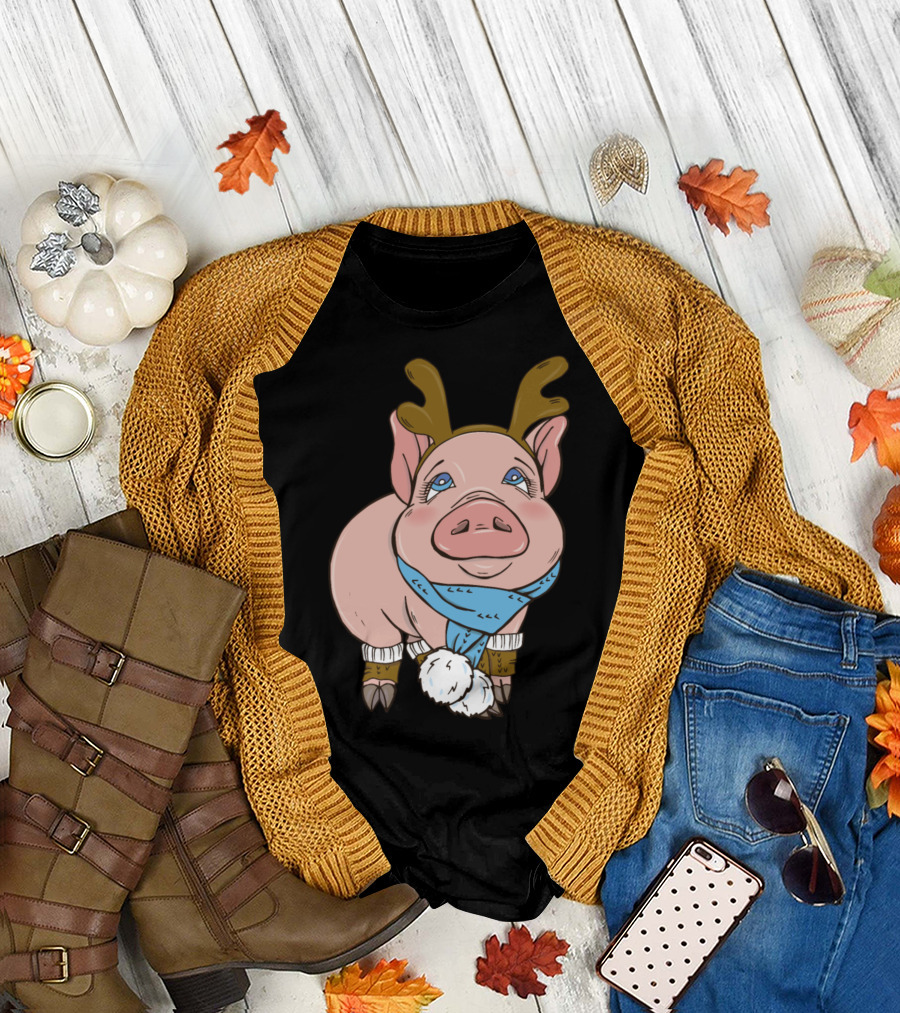 Funny Christmas Pig Reindeer Antlers and Scarf T-Shirt