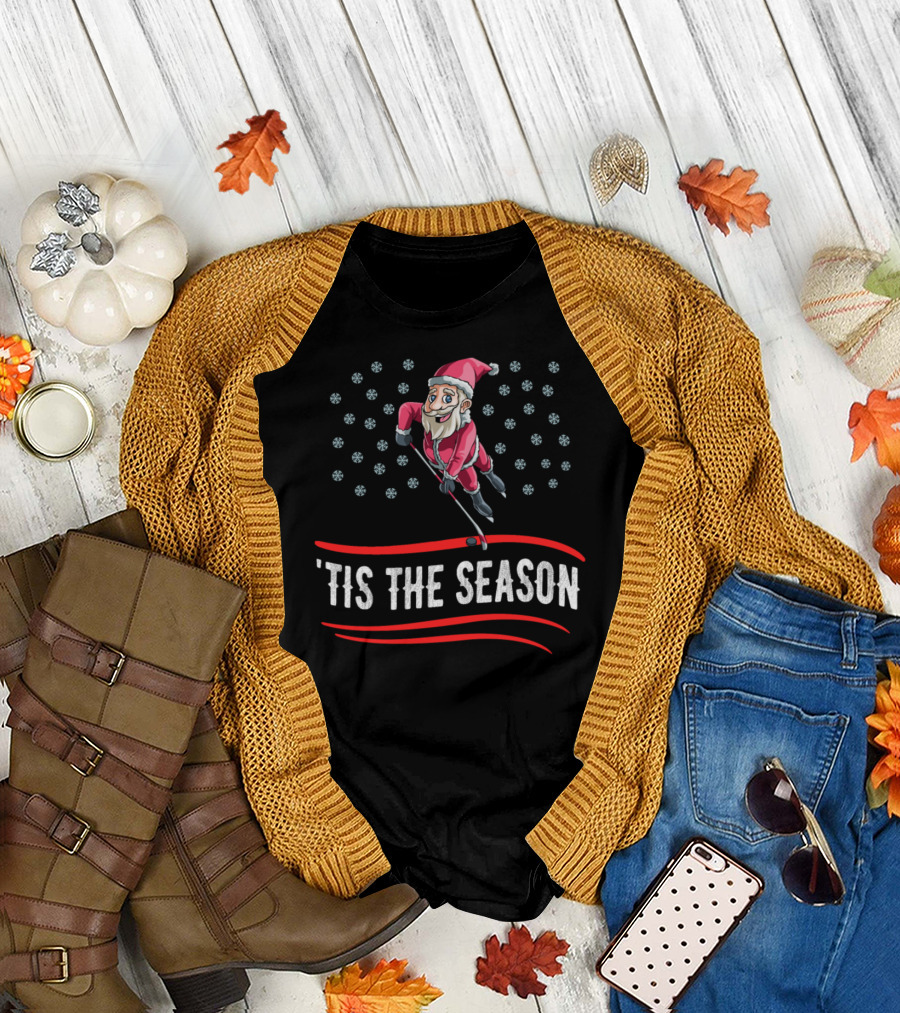 Santa Playing Hockey 'Tis The Season Snowflakes T-Shirt
