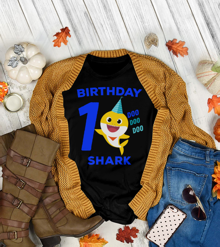 Birthday Shark 1 Doo Doo Doo Song 1st Birthday T-Shirt