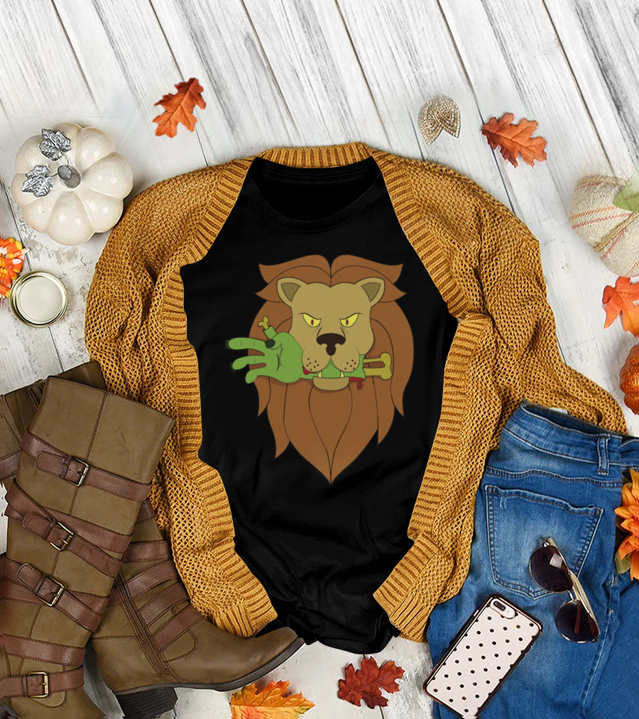 Scary Halloween Lion with Zombie Hand Halloween Animals T-Shirt