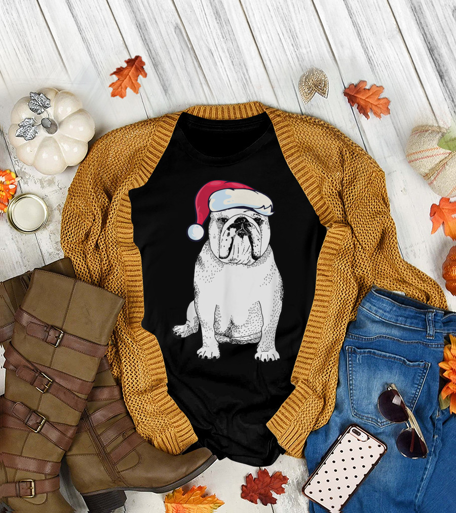 English Bulldog with Santa Hat Christmas Dog T-Shirt