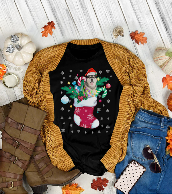 Funny Christmas Siberian Husky In Santa Hat With Candy Canes And Snowflakes T-Shirt