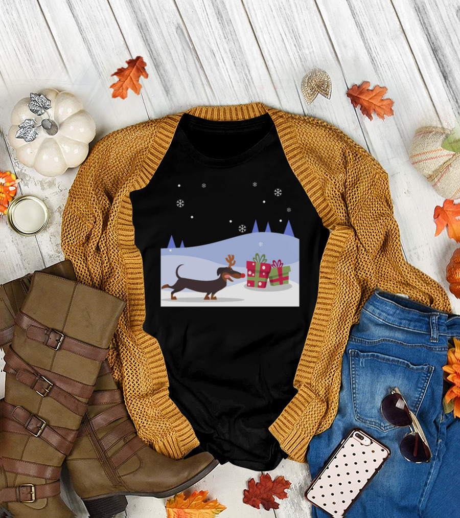 Reindeer Dachshund Dog with Antlers and Christmas Gifts in Snowy Scene T-Shirt