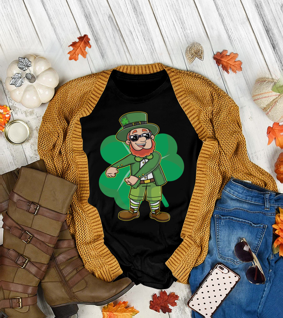 Flossing Leprechaun with Shamrock St Patrick's Day Kids Boy T-Shirt