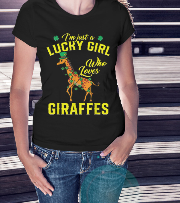 Lucky Girl Who Loves Giraffes St Patrick's T-Shirt