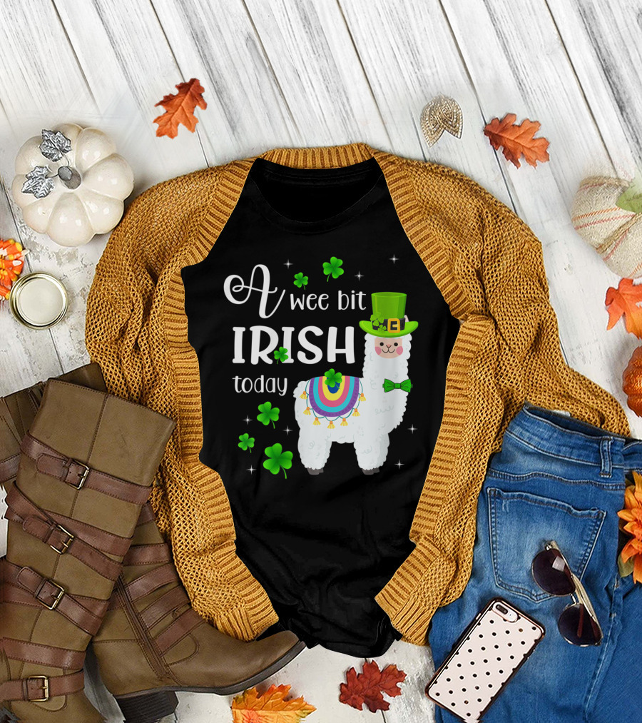A Wee Bit Irish Today Llama Clover Hat Shamrock T-Shirt
