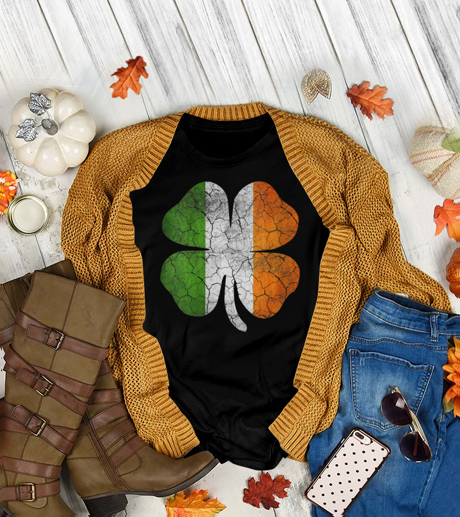 Vintage Irish Shamrock Distressed Flag Colors T-Shirt
