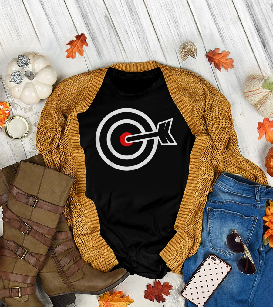 Target Practice Circle Bulls Eye Arrow T-Shirt