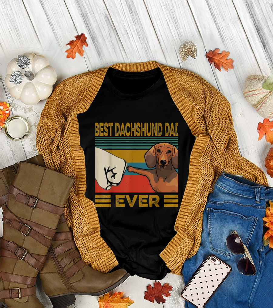 Best Dachshund Dad Ever Retro Fist Bump with Dachshund T-Shirt