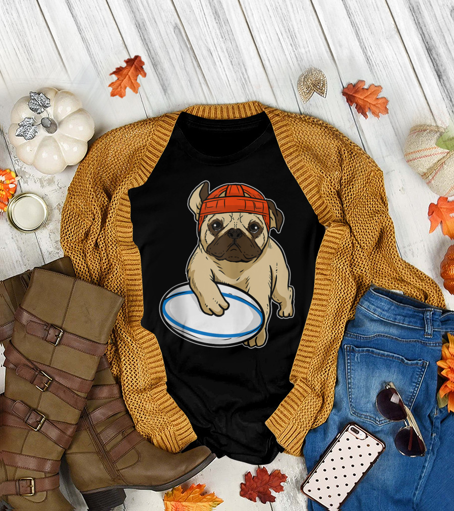 Pug With Rugby Ball Dog Lover Rugby Player T-Shirt