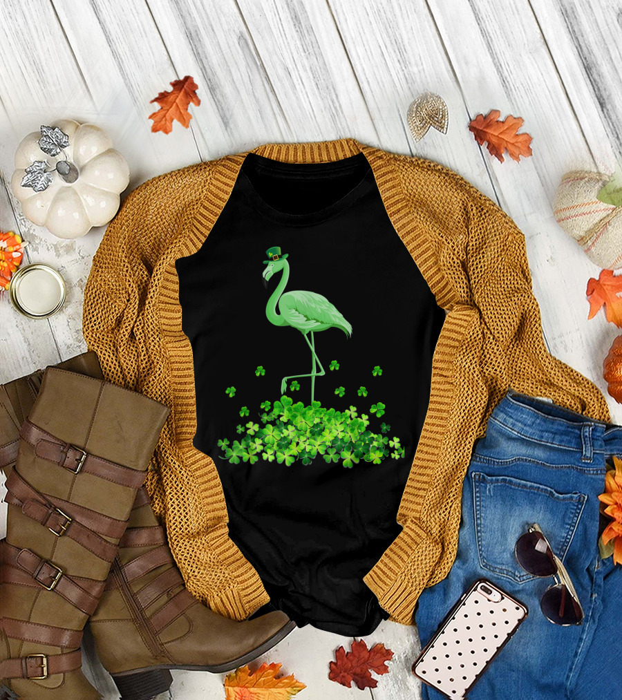 Funny St Patricks Day Flamingo Irish Women Shamrocks T-Shirt