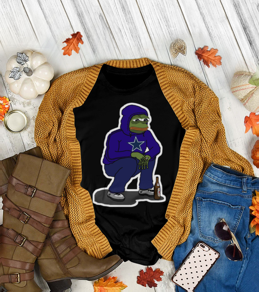 Cowboys Pepe the Frog Sad Meme Dallas Star Football Fan T-Shirt
