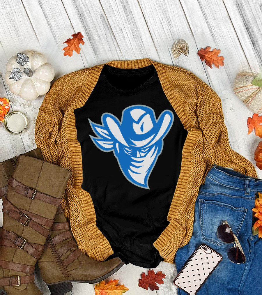 Outlaw Bandit Cowboy Masked in Blue Hat T-Shirt