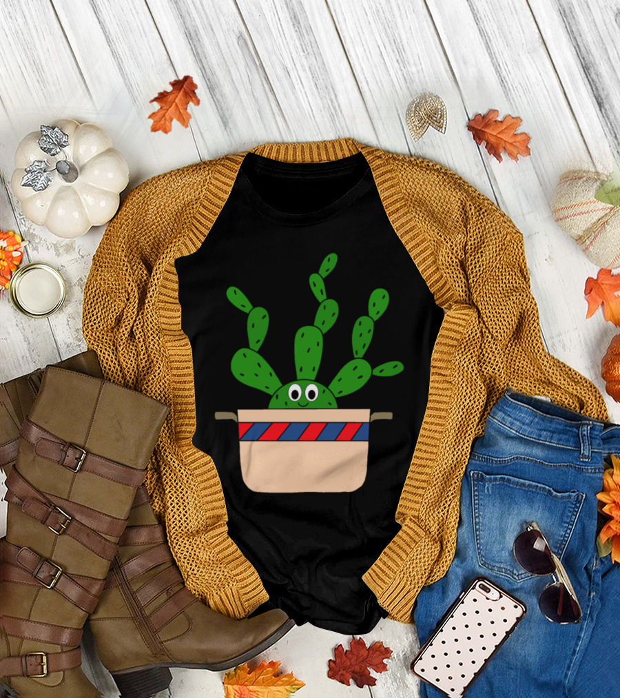 Beaver Tail Cactus in Smiling Old Pot with Red and Blue Stripes T-Shirt
