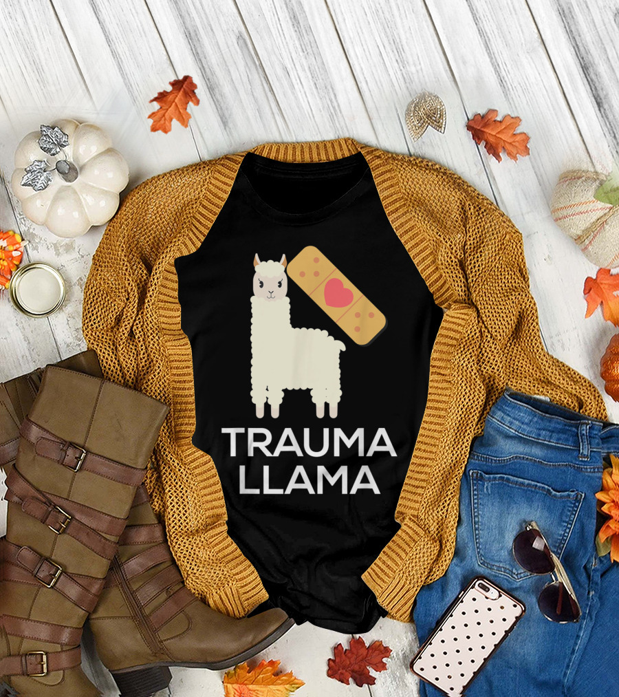 Trauma Llama Nurse EMS ER Appreciation with Bandage Heart T-Shirt