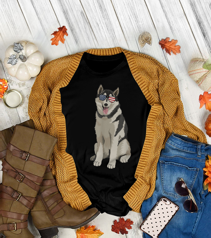 Siberian Husky Wearing American Flag Patterned Sunglasses T-Shirt