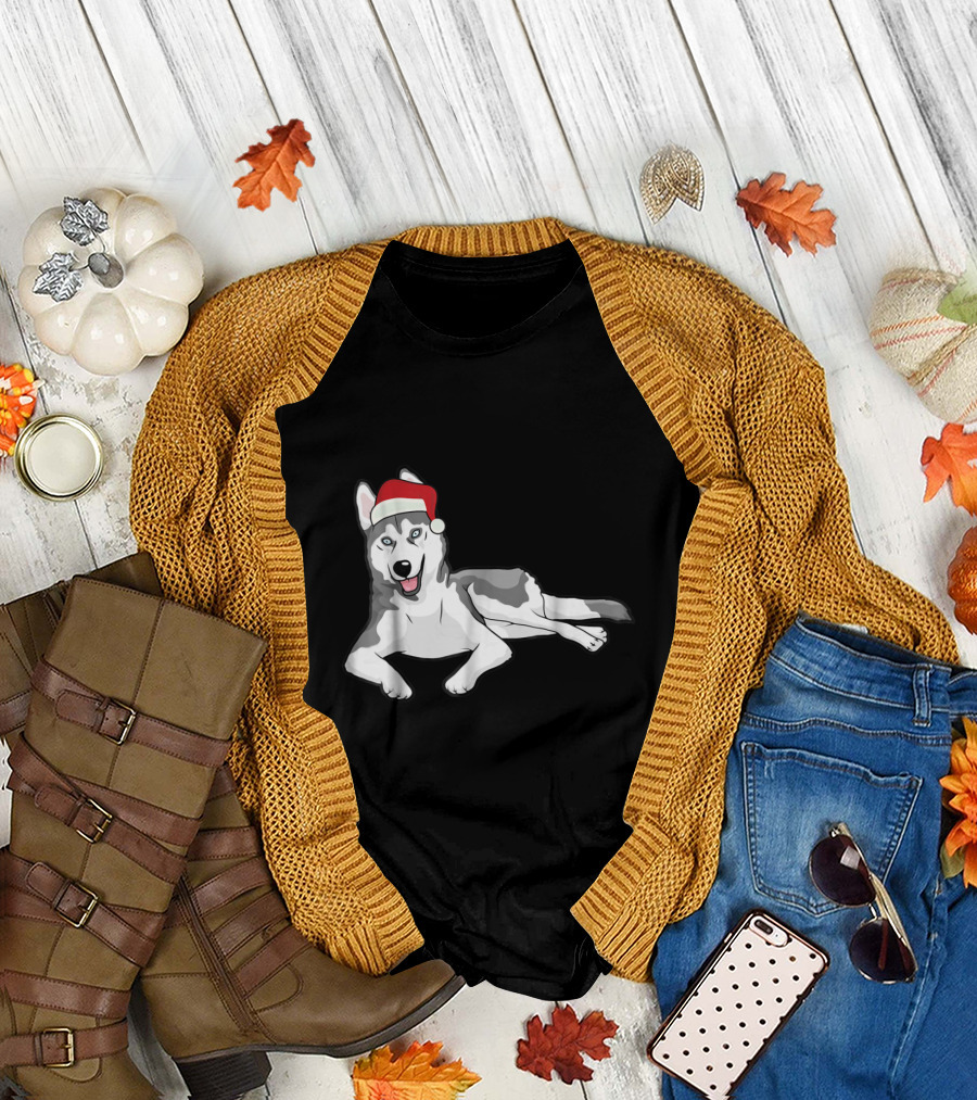 Siberian Husky Wearing Santa Hat T-Shirt