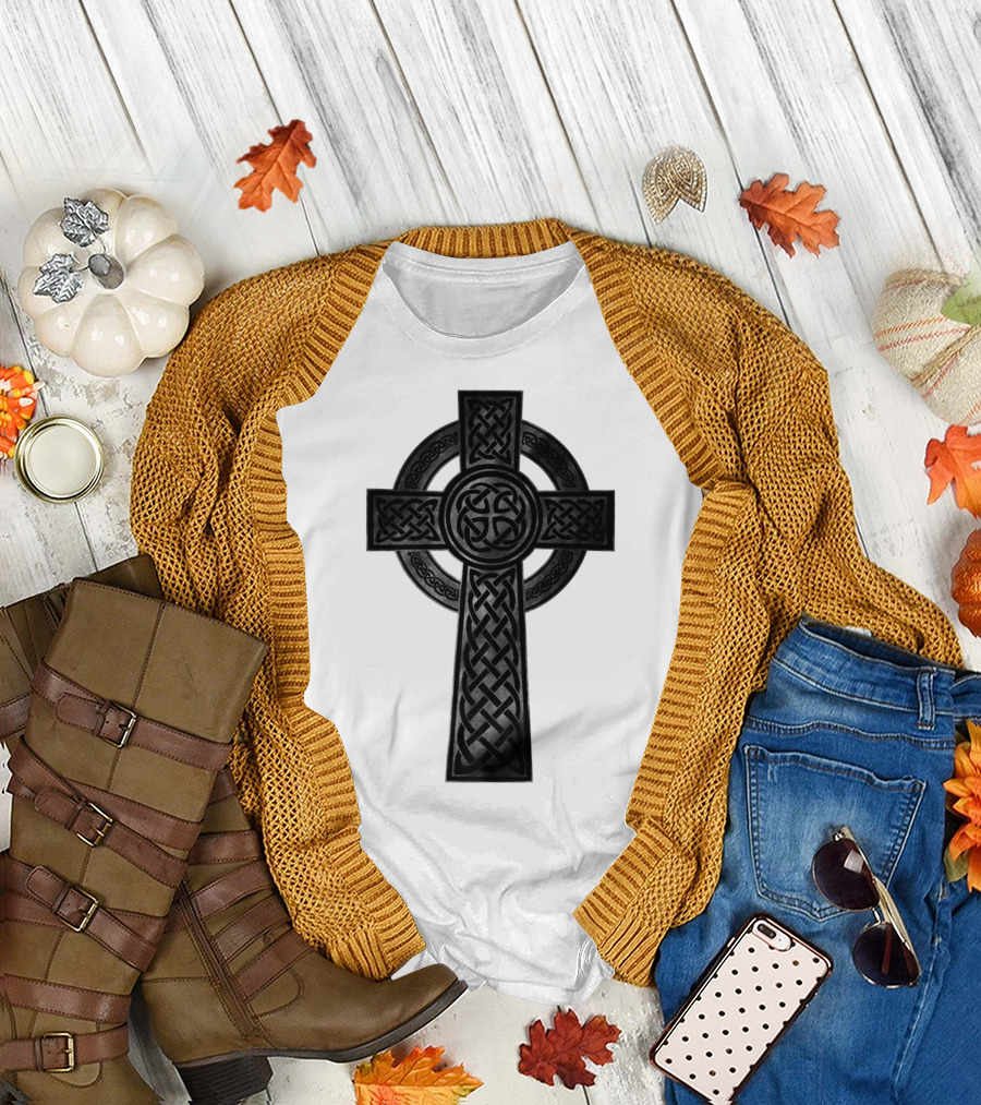 Old Irish Celtic Knotwork Symbol Cross T-Shirt