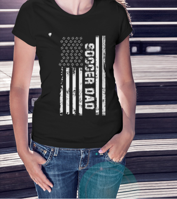 Soccer Dad Vintage American Flag With Soccer Balls USA T-Shirt