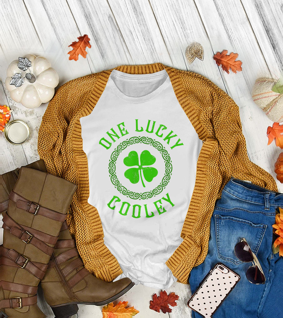 One Lucky Cooley Shamrock Celtic Knot Irish Heritage T-Shirt
