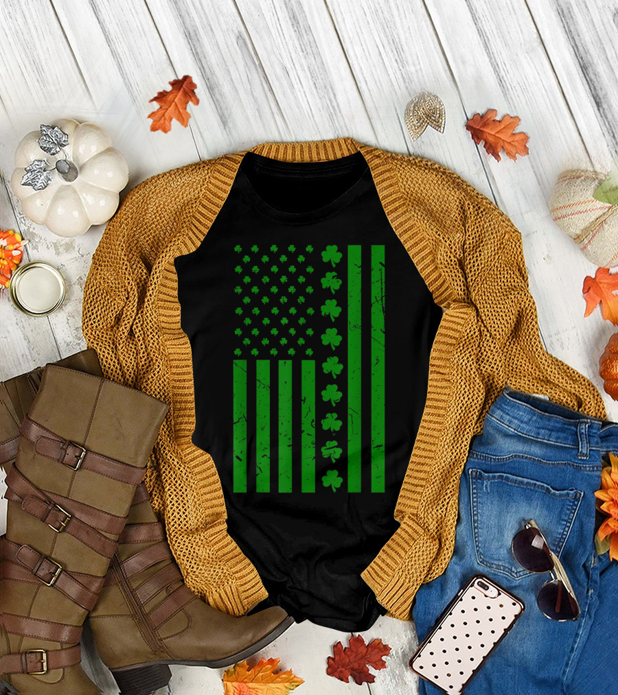 St Patrick's Day Shamrock American Flag Kids America T-Shirt