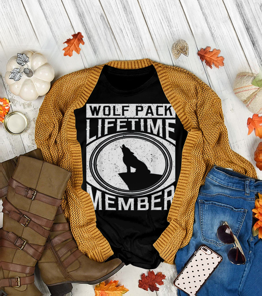 Wolf Pack Lifetime Member Howling T-Shirt
