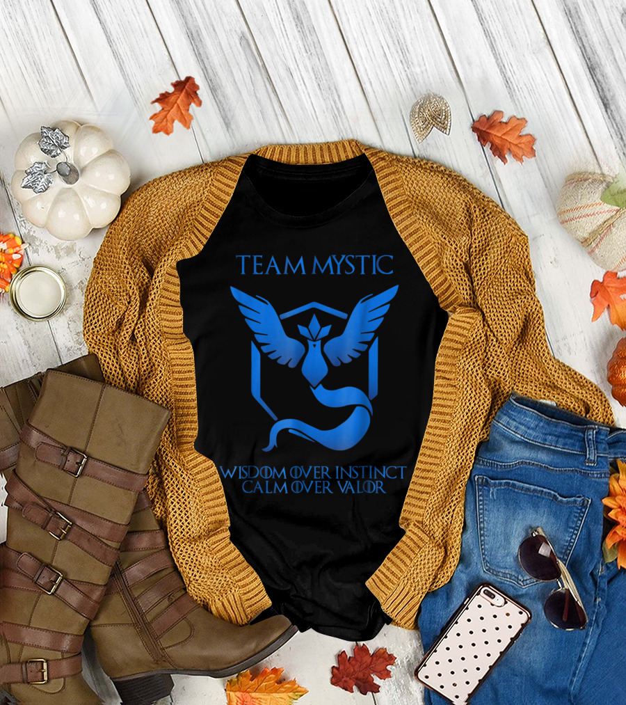 Team Mystic Wisdom Over Instinct Calm Over Valor Iconic Blue Bird T-Shirt